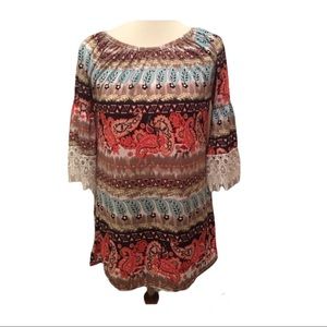 Win Win Half Sleeve Lace Tunic